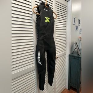 Woman’s XTERRA Wetsuit size Medium